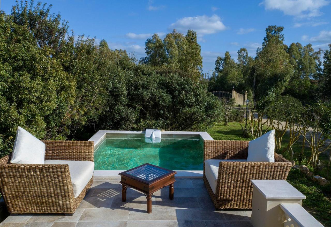 Villa Cavalieri Country Hotel Pula Buitenkant foto