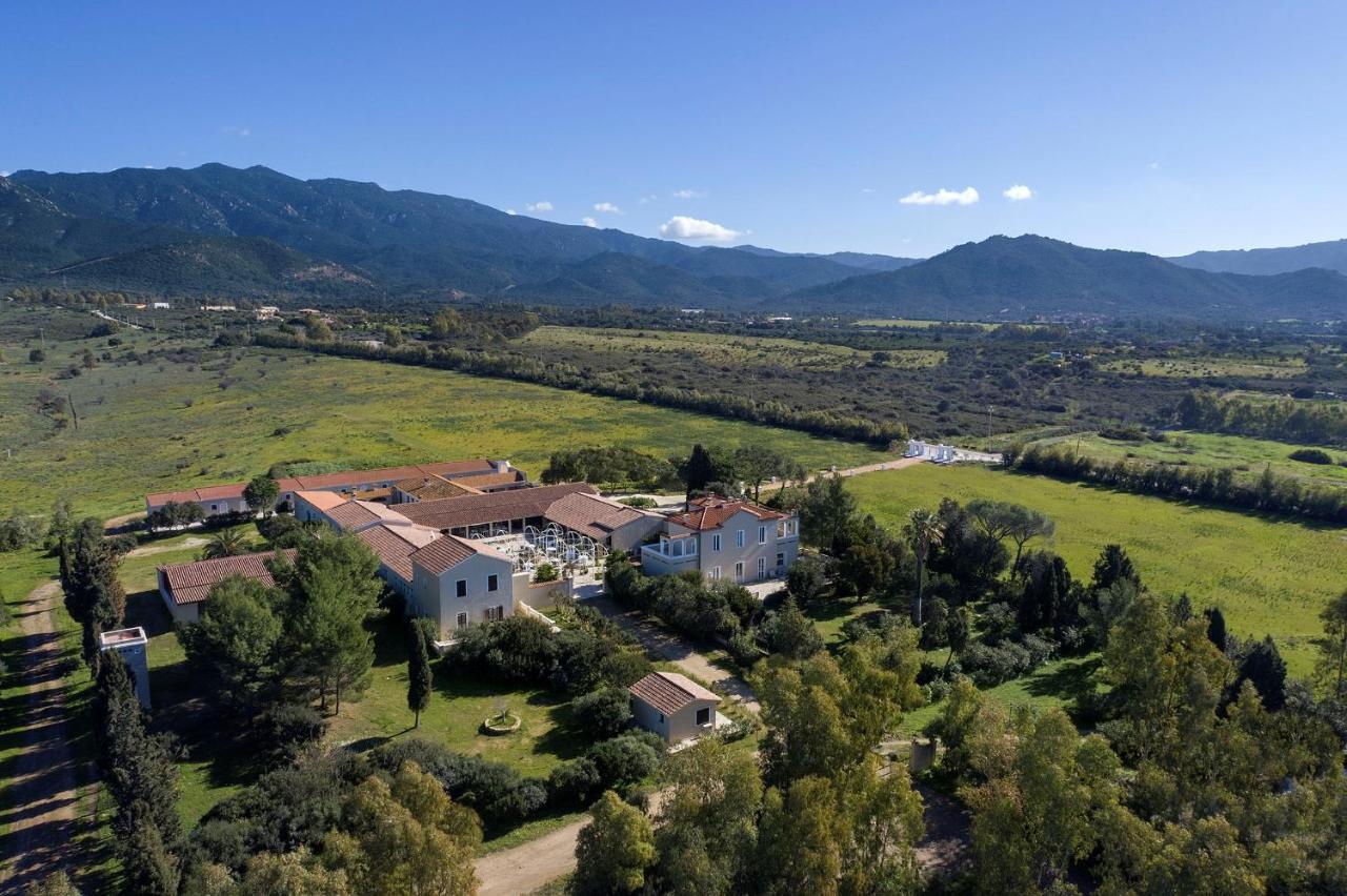 Villa Cavalieri Country Hotel Pula Buitenkant foto