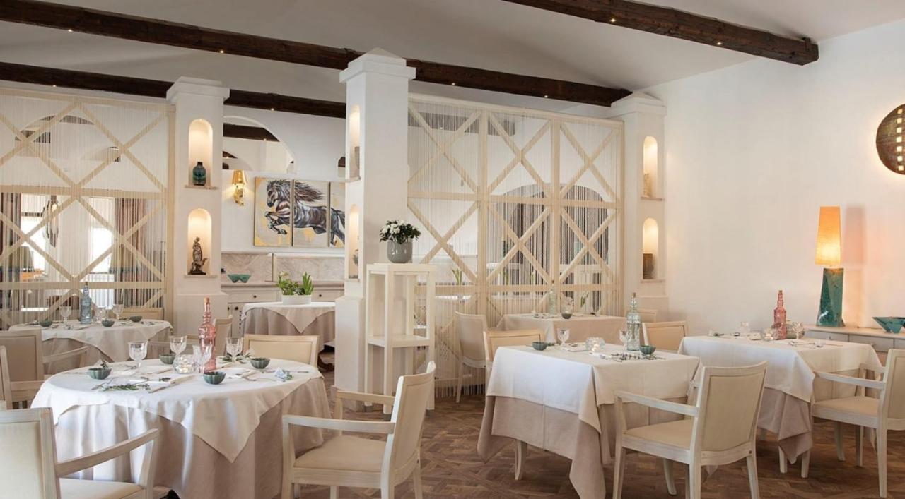 Villa Cavalieri Country Hotel Pula Buitenkant foto