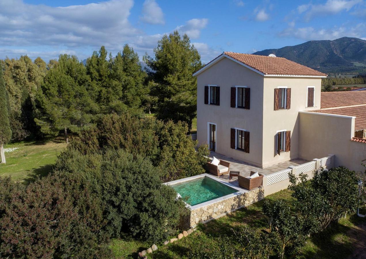 Villa Cavalieri Country Hotel Pula Buitenkant foto