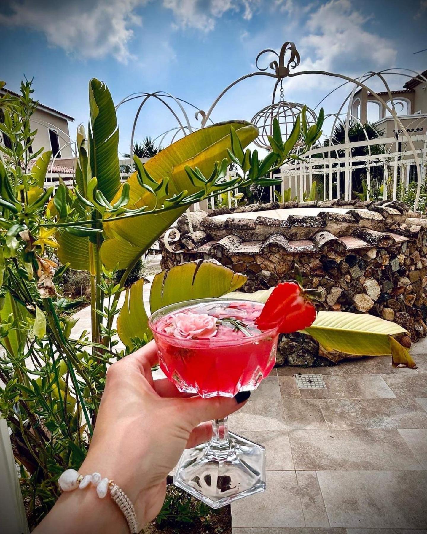 Villa Cavalieri Country Hotel Pula Buitenkant foto